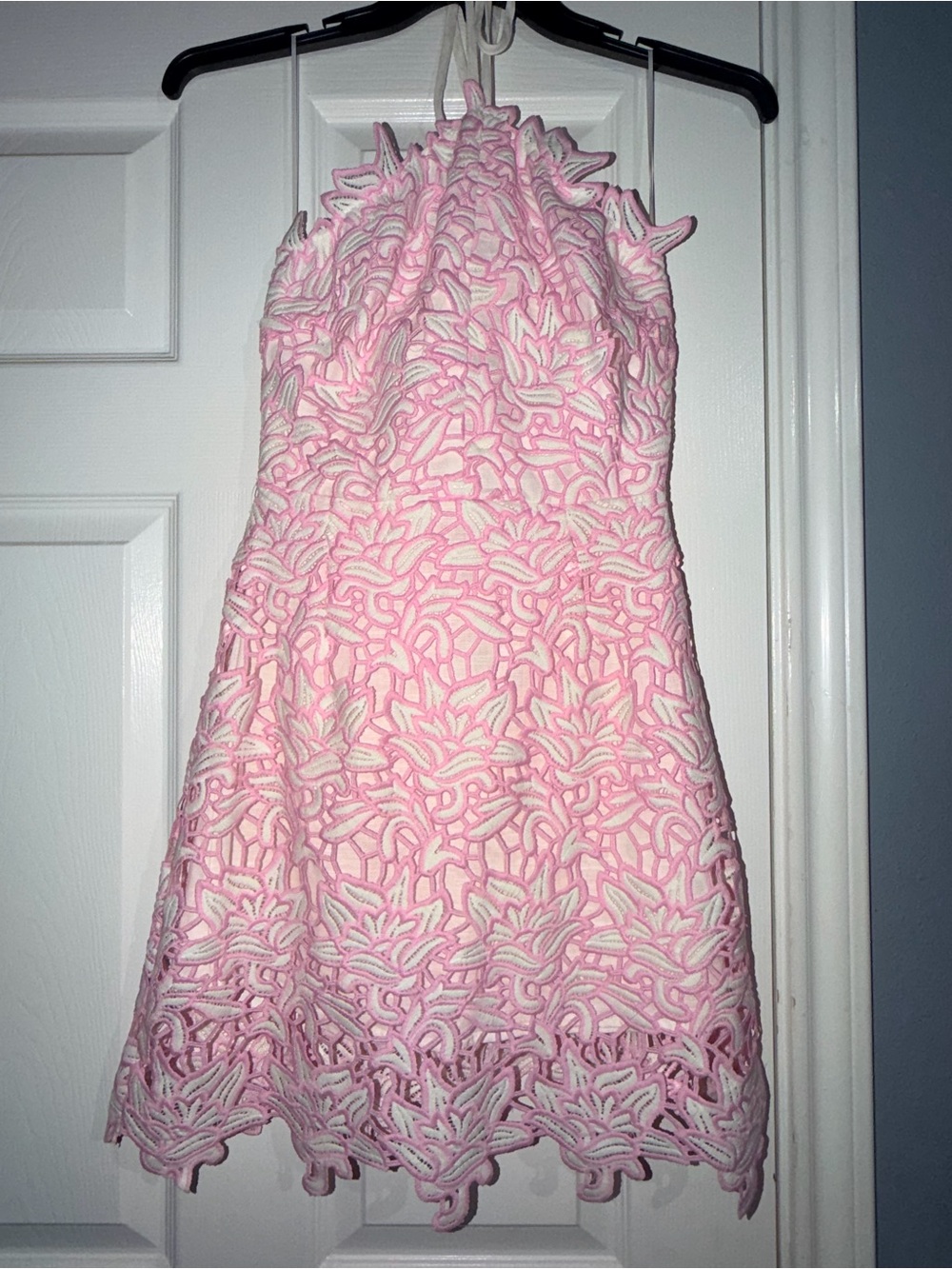 Vici women’s Pink Floral Lace Halter Dress